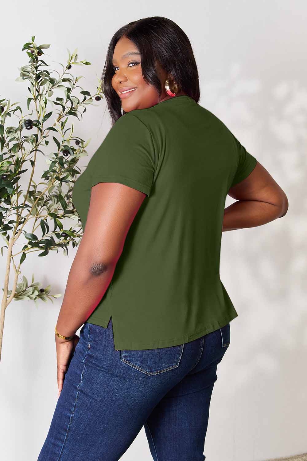 Basic Bae Full Size Round Neck Short Sleeve T-Shirt (more colors!!)