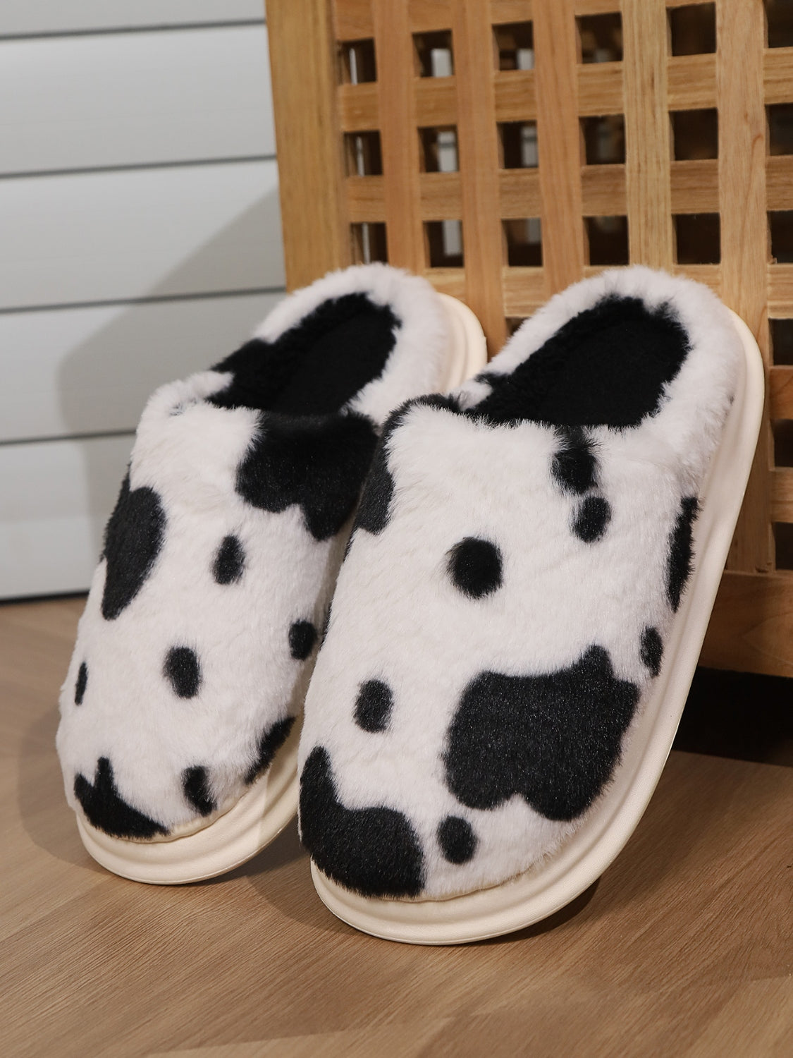 PREORDER: MOO-D FOR COMFY SLIPPERS