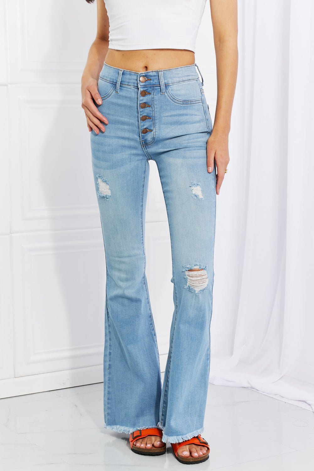 Women's Jess Button Flare Light Blue Jeans Regular