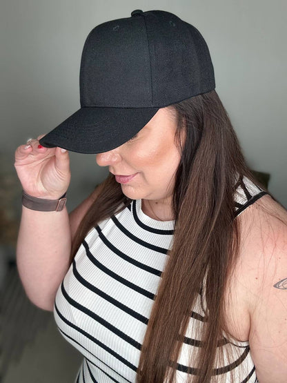 Basic Babe Ball Cap in Black