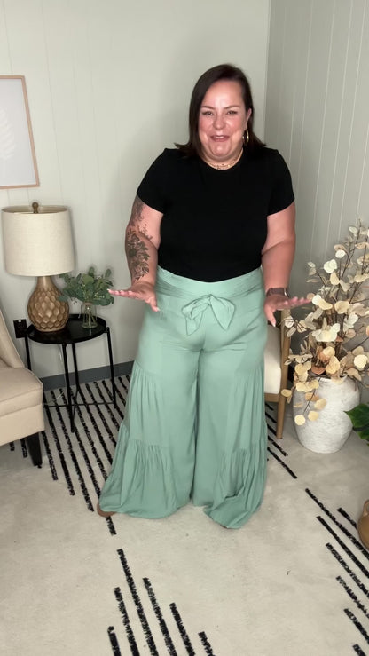 Vacay Mode Wide Leg Pants (more colors)