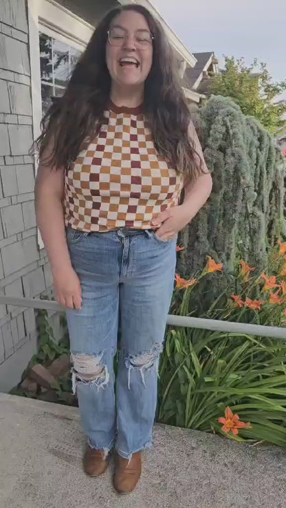 Keeping Score Checkered Tank