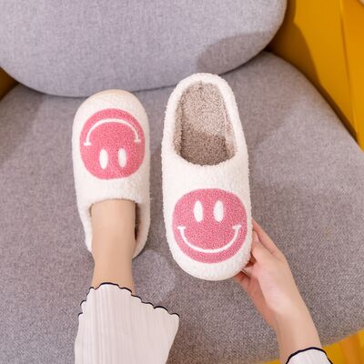 Melody Smiley Face Slippers-Pink