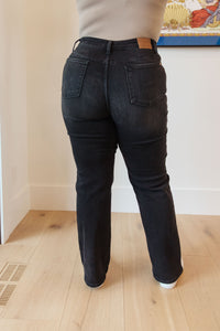 Eleanor High Rise Classic Straight Jeans in Washed Black