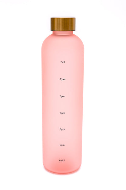 Sippin' Pretty 32 oz Translucent Water Bottle in Pink & Gold **FINAL SALE**