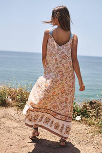 Davi & Dani Floral Border Print V Neck Sleeveless Maxi Dress